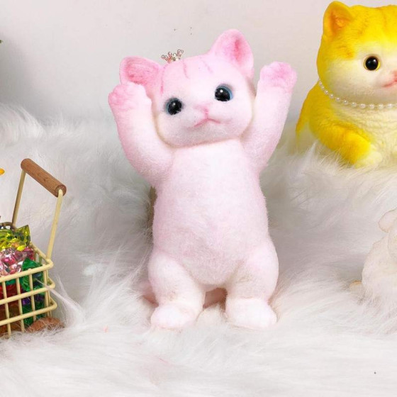 Hand drawn cat soft toys, large super soft kitten squeezing and decompression toys for relieving stress, Kawaii Squishies adult and children sticky animal toys, stress relieving sensory ball toys